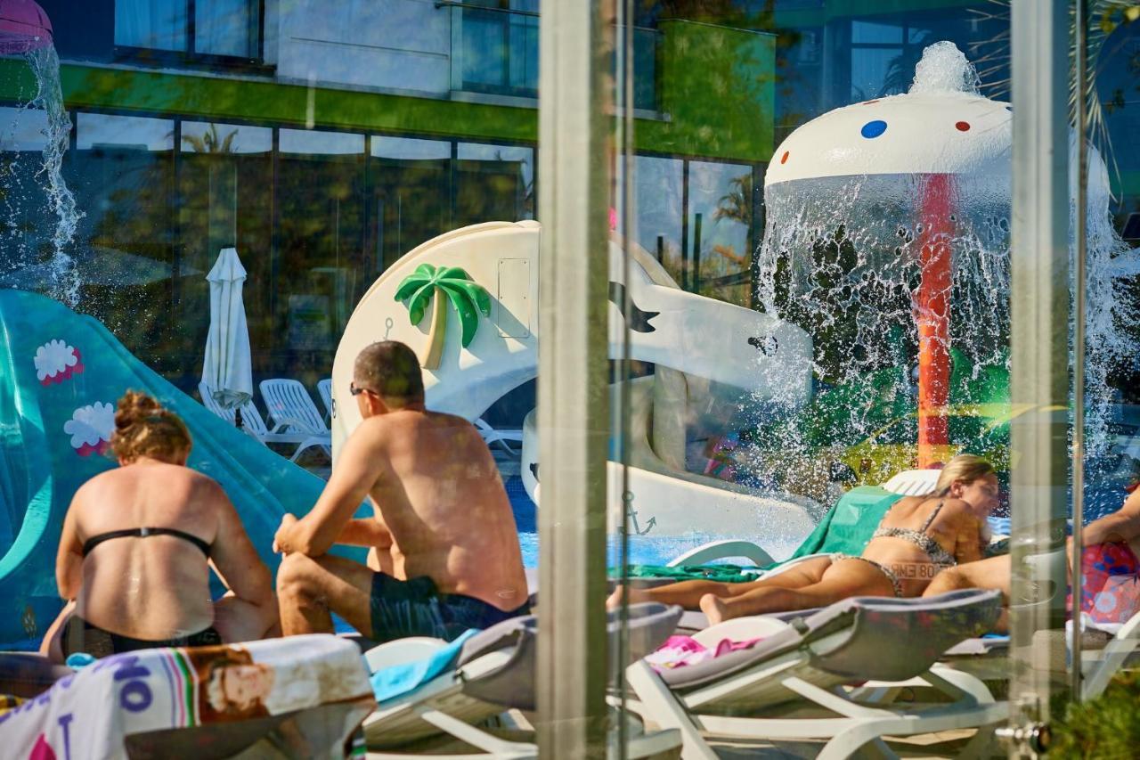 Royale Sundance 7 & Pool Nord