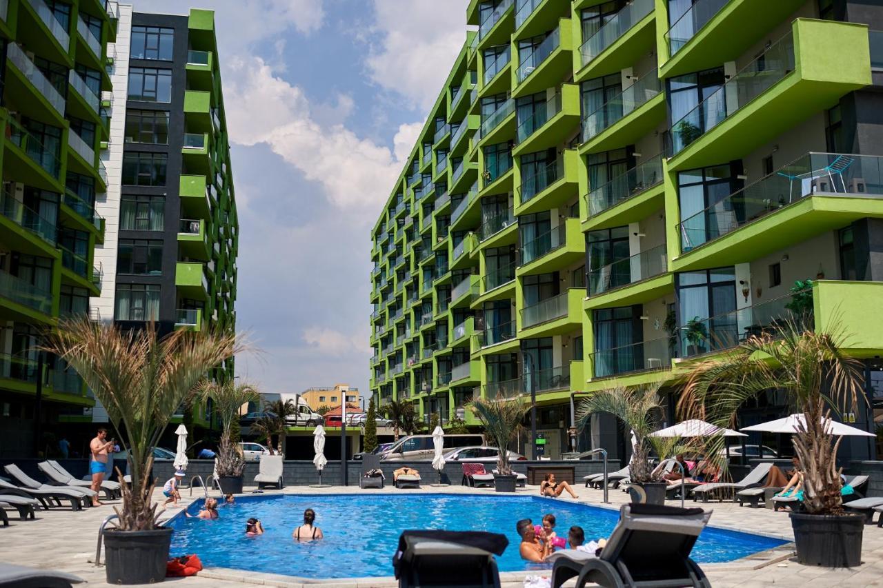 Royale Sundance 7 & Pool Nord
